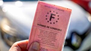 Permis de conduire : quelle est la date limite pour changer le document rose ?