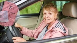 © Alerte seniors : votre permis de conduire menacé de suppression