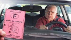 Permis de conduire : Les séniors devront-ils passer ce test pour le garder ?