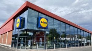 © Lidl : Des Centaines de Magasins Forcés à la Fermeture en 2025