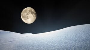 © Pleine Lune : Découvrez la pleine lune "Lune de Neige"