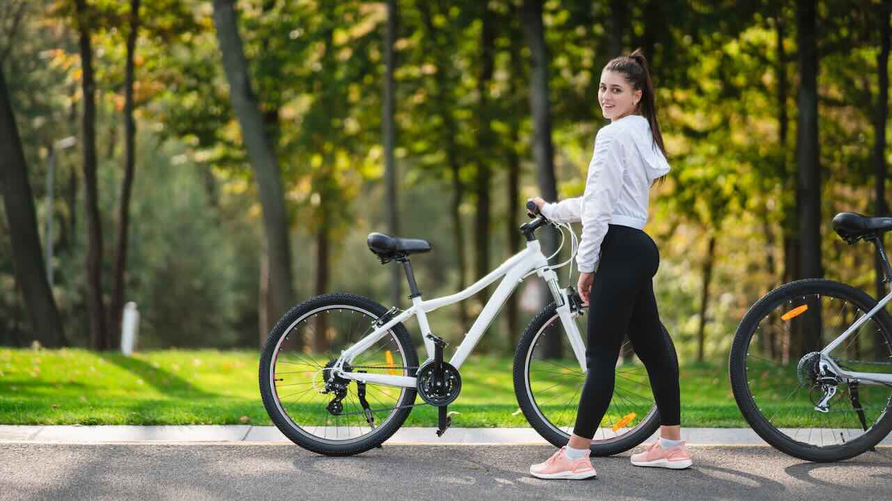 © Marche ou Vélo : Quel Est le Meilleur pour Brûler des Calories